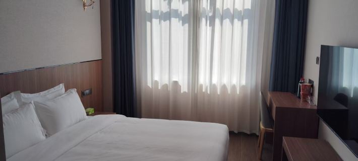 Nanling Yihang Hotel Hotels in Nanling