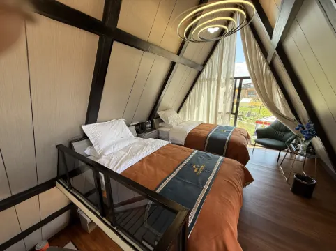 阿壩縣半山藏閣民宿