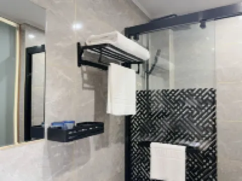 Zhengyuanlou Hotel Hôtels à proximité de : Lavender Valley