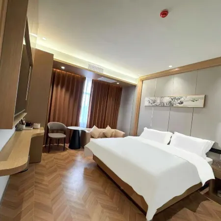 Guazhou Huitong Hotel(Liuyuan Town Government Store)