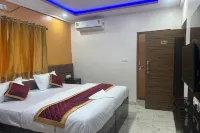 A White Pearl Suites