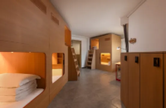 Shangri-La Pinecone International Youth Community