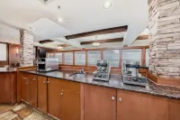 Canmore Inn & Suites - breakfast