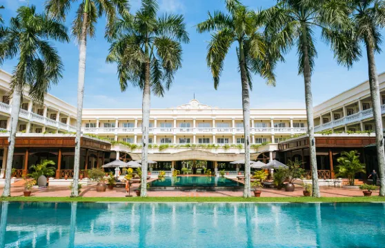 維多利亞芹苴度假村