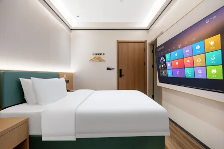 BOE Hotel Отели рядом с достопримечательностью «The Gushan Spring Temple»