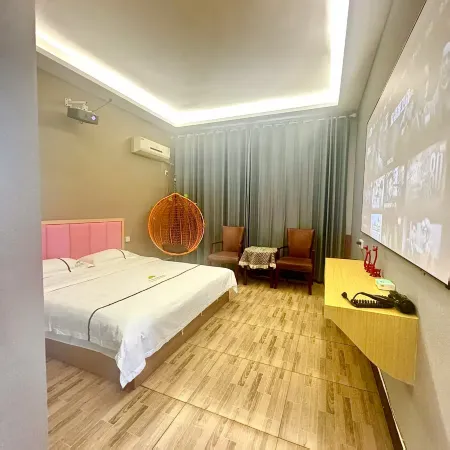 Yueyang Mango Themed Homestay