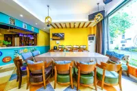 Jiuzhou Chinese Inn (Renhua Danxia Mountain Scenic Area) - Inns