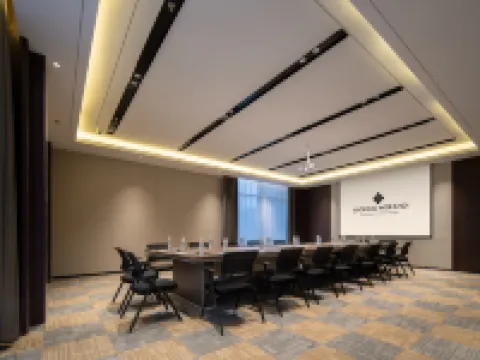 Giorgio Morandi Hotel (Yimeng Mountain Mengtong Wonderland Resort Branch) Hoteles en Pingyi