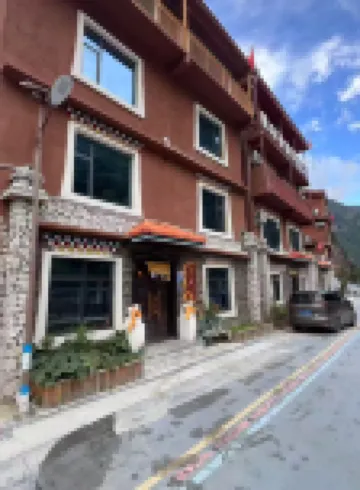 Heishui Zangxiangge Homestay