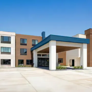 Hampton Inn & Suites San Diego SeaWorld Отели рядом с достопримечательностью «Пляж Мишен-Бич»