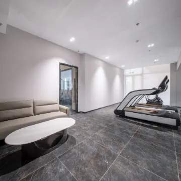 GreenTree Inn Express Hotel (Jiulong Hui Liqun Shopping Plaza)