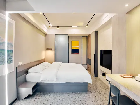 Yiqu Travel Serviced Apartment - Chengdu