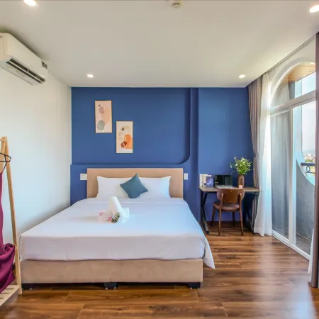Fusia Hotel & Apartment Отели рядом с достопримечательностью «Marble Moutain»