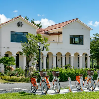 LONGTIAN PROSPERITY B&B Hotels near Wuling Green Tunnel