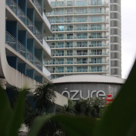 Cozy Stay at Azure w/ Wifi, PS5, TV, Karaoke, and Popcorn