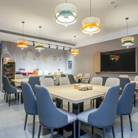DuobanJoy Hotel (South Wenyou Road, Gaoyou)