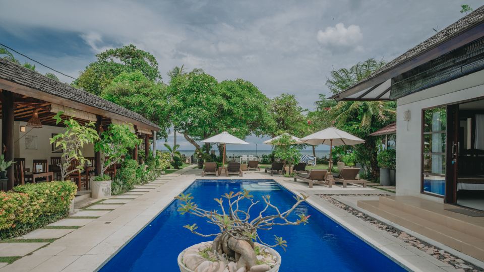 Frangipani Beach Hotel