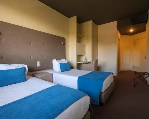 Vilar Oporto Hotel Hotels near Porto Editora