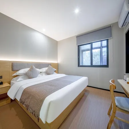 Kaiman Hotel (HangzhouWest Lake Southern Song Imperial Street)