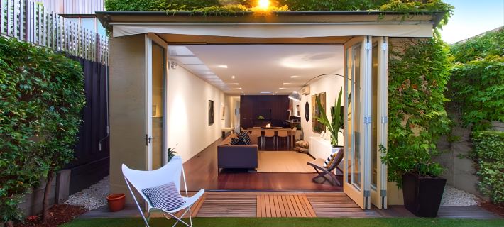 St Kilda Style - Stunning 3 Bedroom House Hotels in St Kilda