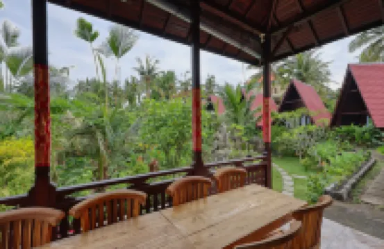 Kelingking Terrace Cottage