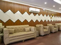 MG Crown Hotel 1 Hotels near Mount Uhud