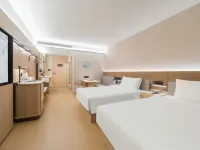 Full Season Hotel (Xinxiang Economic Development Zone Pingyuan Lake Park Branch) Hotels in Yanjin