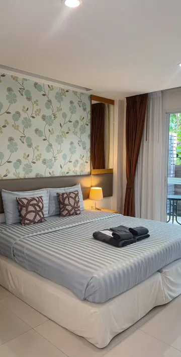 ดีลักซ์บังกะโล