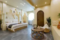 Muwan Homestay (Saint Sophia Cathedral)