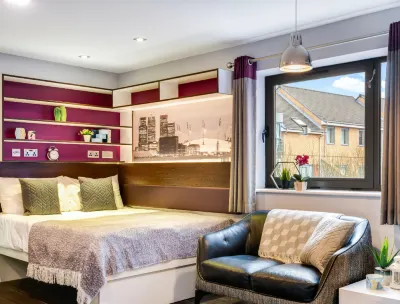 Iconinc – The Edge Hotels in Leeds