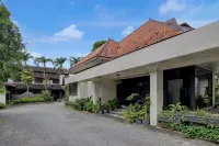 Hotel O near Kampung Batik Kauman formerly Chakra Homestay