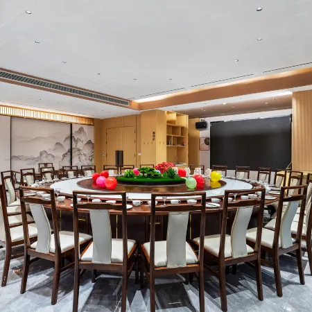 Qingzhou Tianbao International Hotel