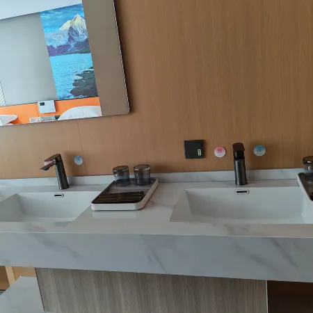 Xingchen Oxygen-enriched Hotel (Saga)