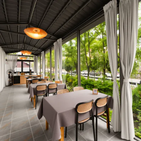 Moxi Homestay (Laojunshan Cloud View cableway store)