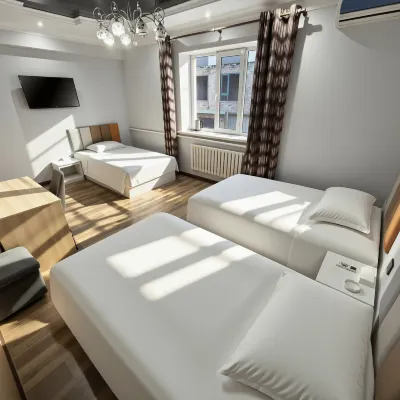 Jixiang Homestay (Ala-Too Square) Hotels near Bishkek Central Mosque (Turkish Mosque)