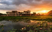 Muke Qianxun Lakeside Vacation Apartment (Puzhehei) - parking
