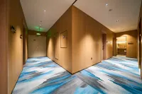 Wangshan E-Sports Hotel (Tourism Service Center of West Changbai Mountain) - 2성급