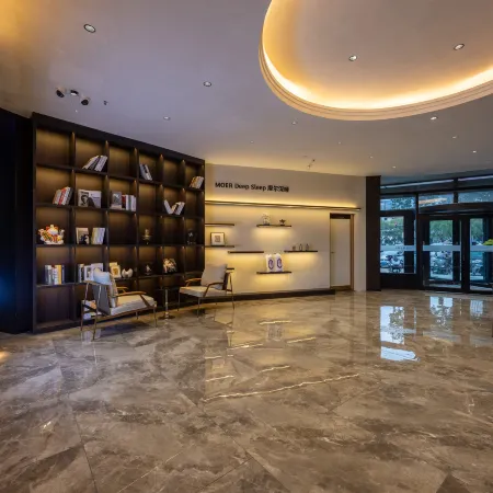 Moer Hotel (Minzu University Shibei Bay Dream Water Park)