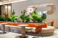 Orange Hotel (Zhanjiang Dingsheng Square) - palestra