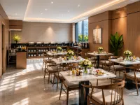 Yihe Spring Hotel (Yueqing Times Square) - พร้อมอาหารเช้า
