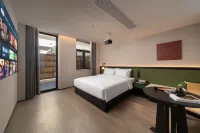 Fairyland Hotel (Lushan Guling Street) - WiFi