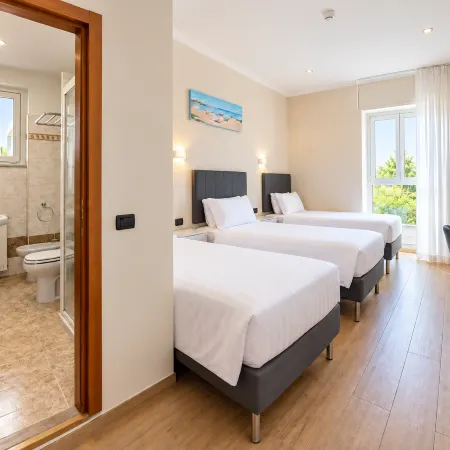Hotel Innova