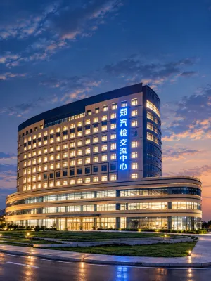 Zhengqijain Exchange Center Hotel - parcheggio