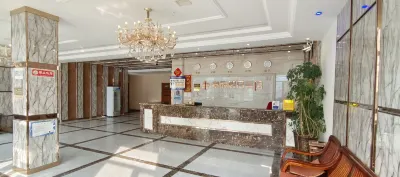 Crowne Holiday Hotel Daqing Отели в г. Xincun University Town