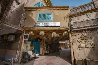 Xiyu Lanting Homestay (Kashgar Ancient City Scenic Area) - Balkoner