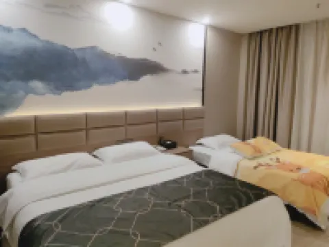 Jintian Hotel Hotels in Jiangling