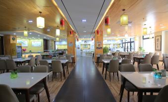 Home Culture Hotel (Shenyang North Railway Station North Square)