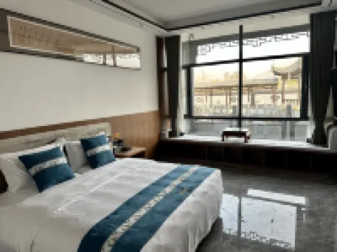 Qi Yun Ge Hotel Hotels in Fanshi