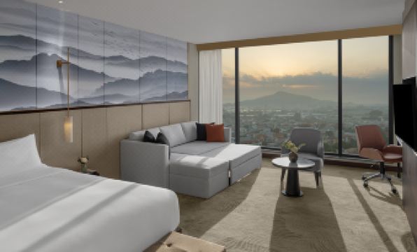 Crowne Plaza VINH YEN CITY CENTRE by IHG