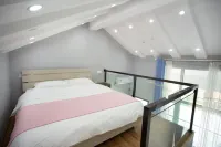 SSKZ · Riverside Scenery Boutique Inn (Puxinqiao, Puzhehei Scenic Area) - 2-Star